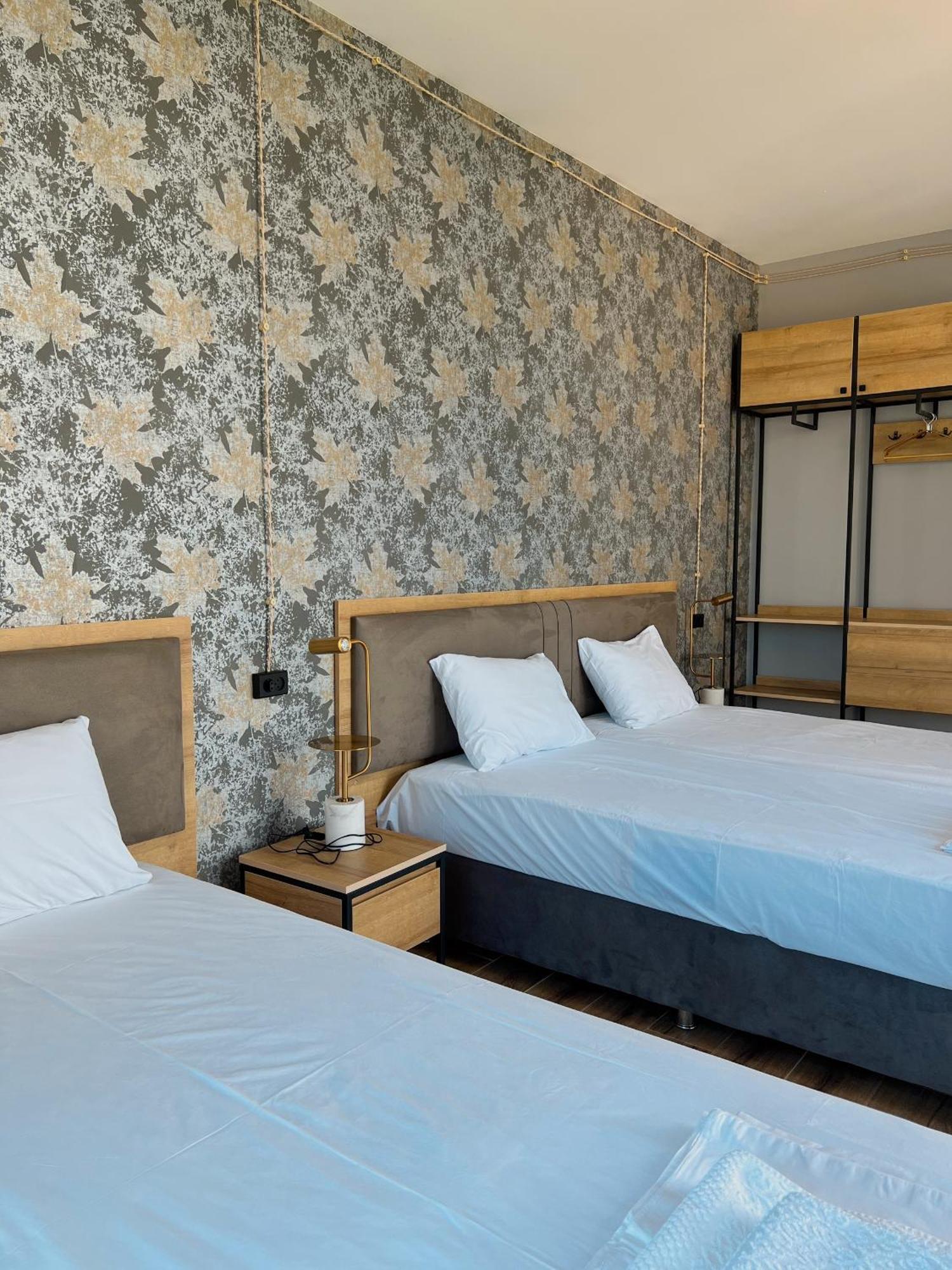 Casa Del Mar Hotel Kvariati Ngoại thất bức ảnh
