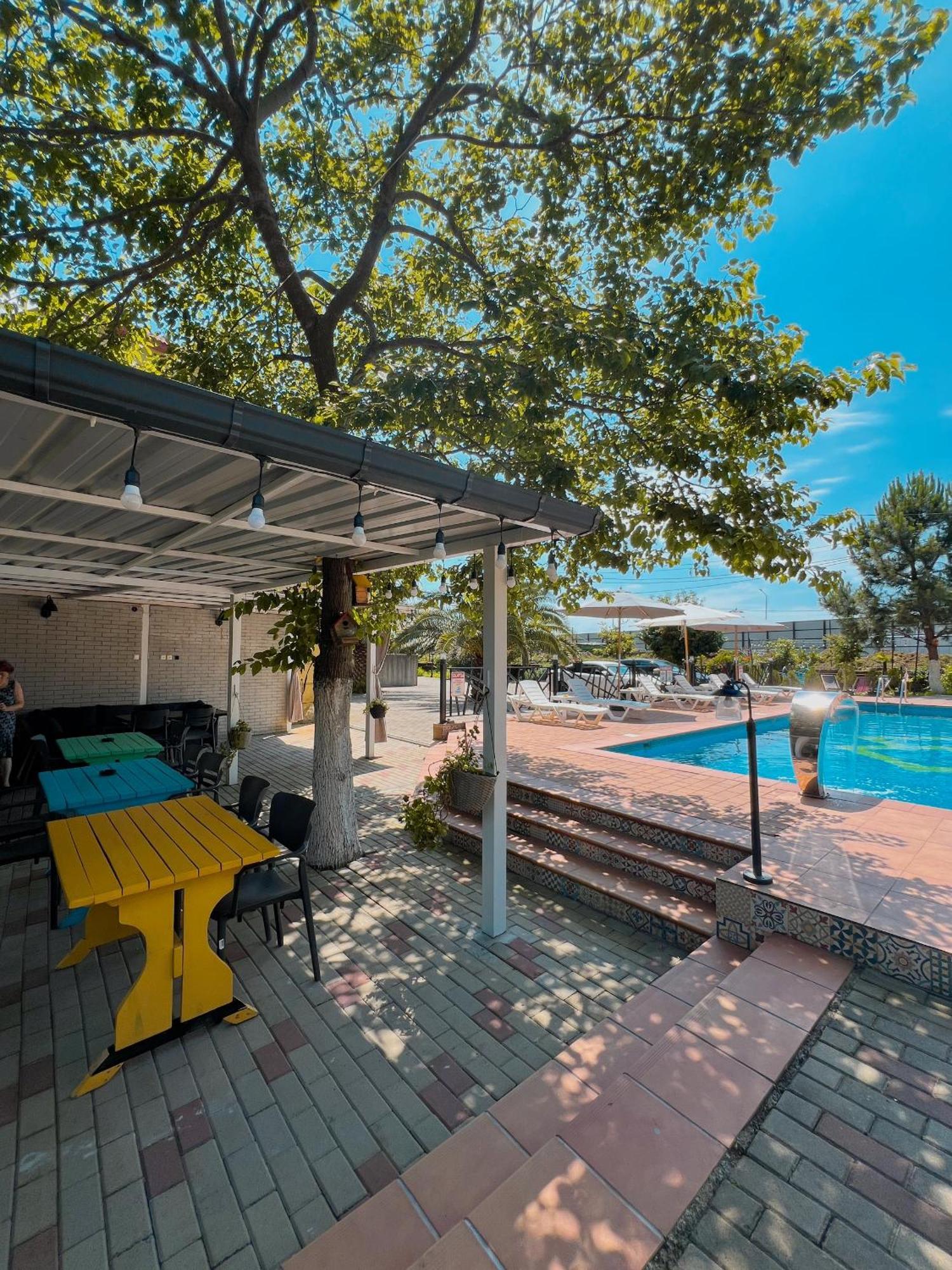 Casa Del Mar Hotel Kvariati Ngoại thất bức ảnh